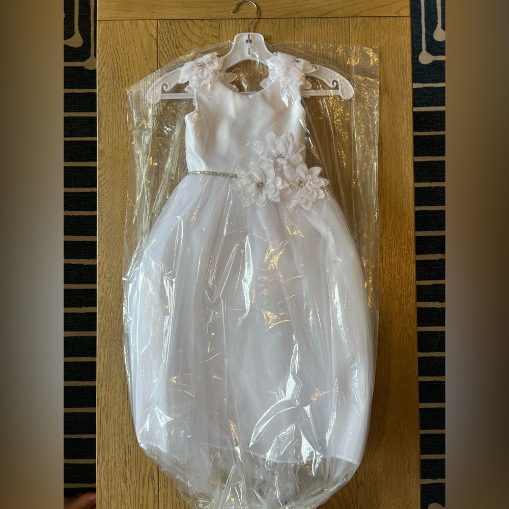 NWT Flower Girl/ Communion Dress